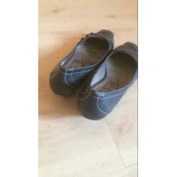 Leuke zwarte pumps mt 40