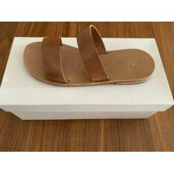 Álavaro González Sandals Alex Tobacco 42