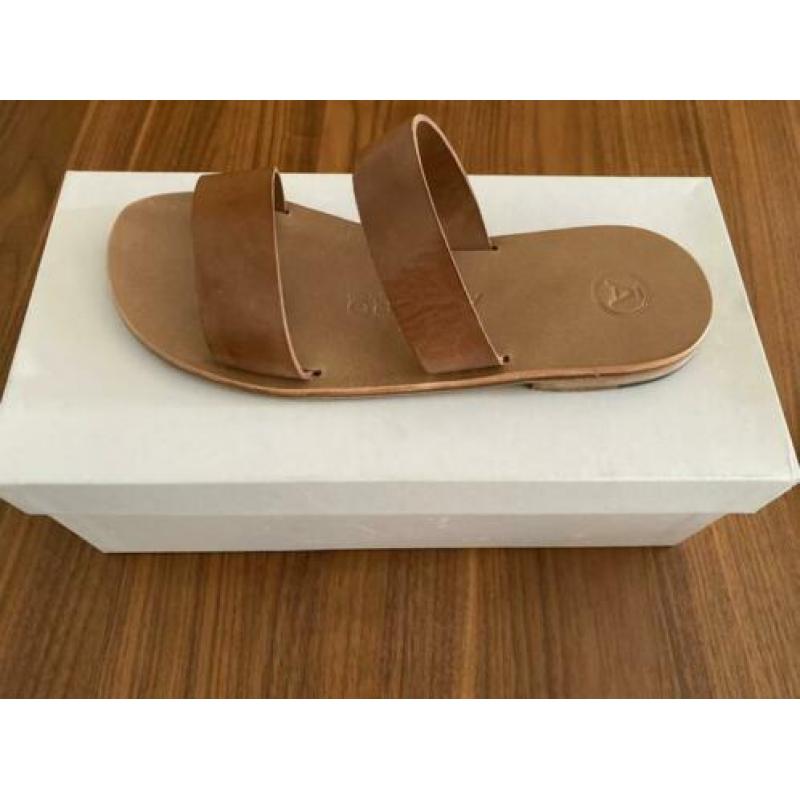 Álavaro González Sandals Alex Tobacco 42