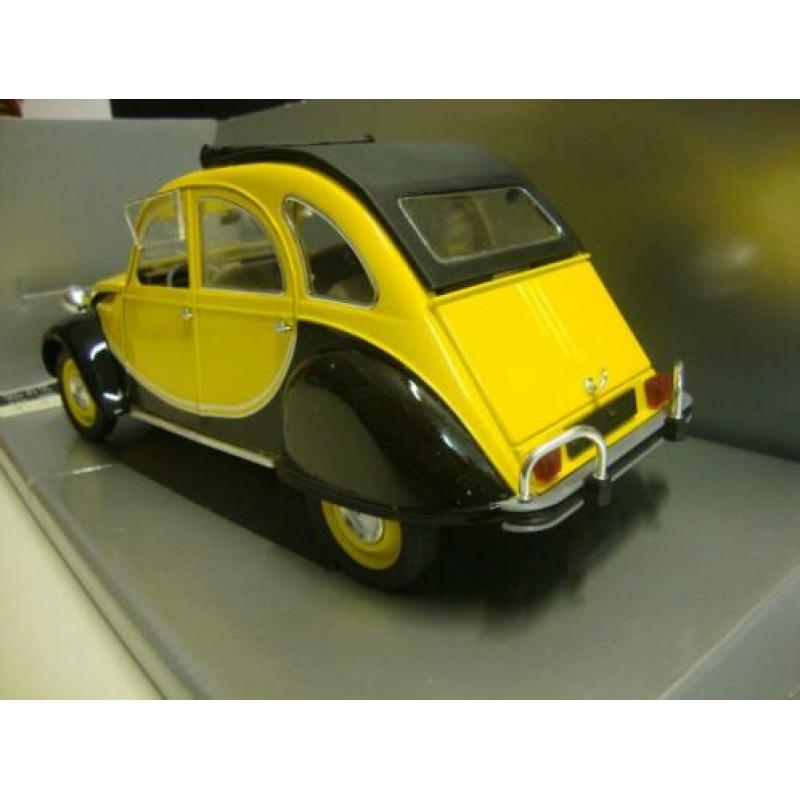 Citroen 2 CV eend Charleston geel 1966 Solido 1:16 KRD