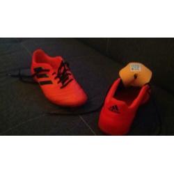 Indoor binnen zaal futsal schoenen maat 41,5