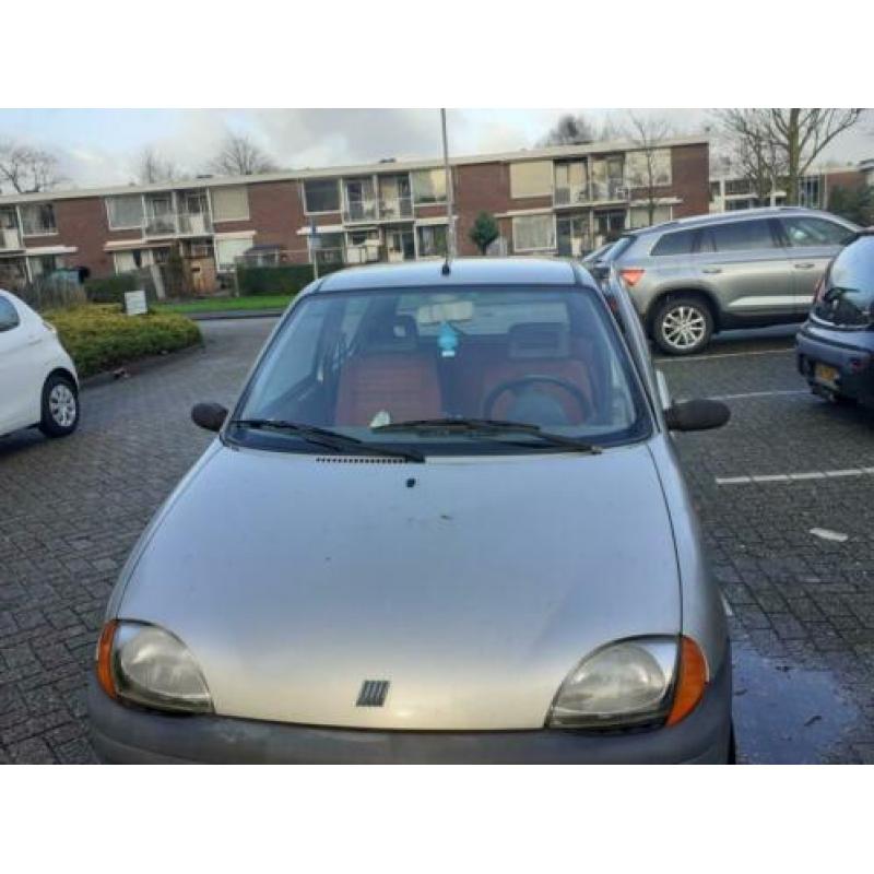 Auto fiat secento 1,1 1999 Met nieuw apka 2021