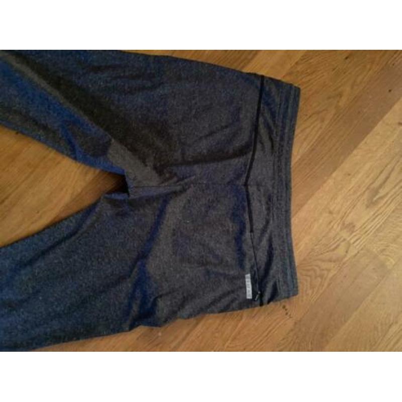 Mooie trainingsbroek van Sjeng, XL