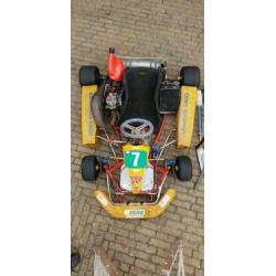 Kart 125 CC schakel TM motor met Birel frame