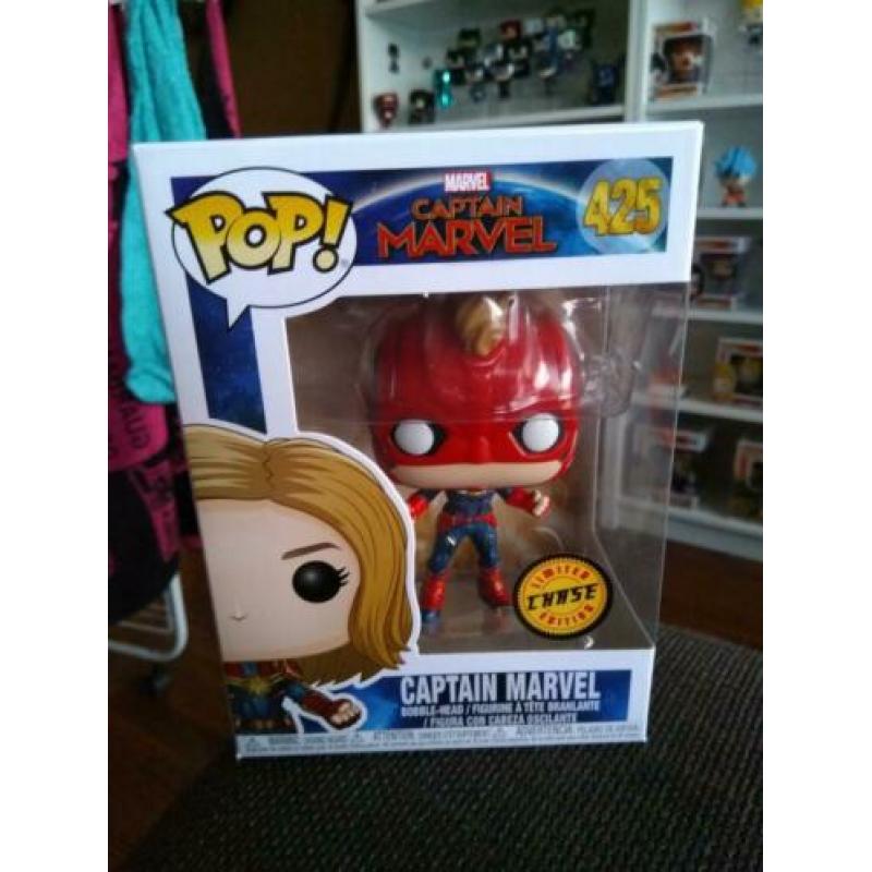 Funko pop captain Marvel chase