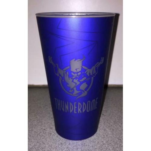 Thunderdome Beker Red Bull