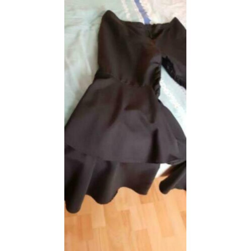 Zwarte Broek Met Roezels En WIJDE PIJPEN XL/46 Inclverzenden