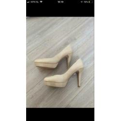 ANNA leren pumps mt 38 beige nieuw