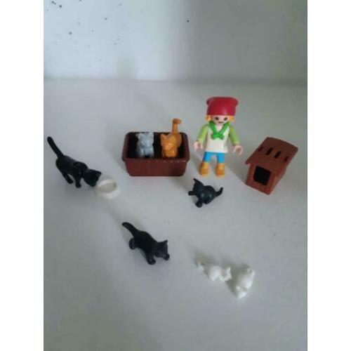 Playmobil meisje met katten ?? en kittens