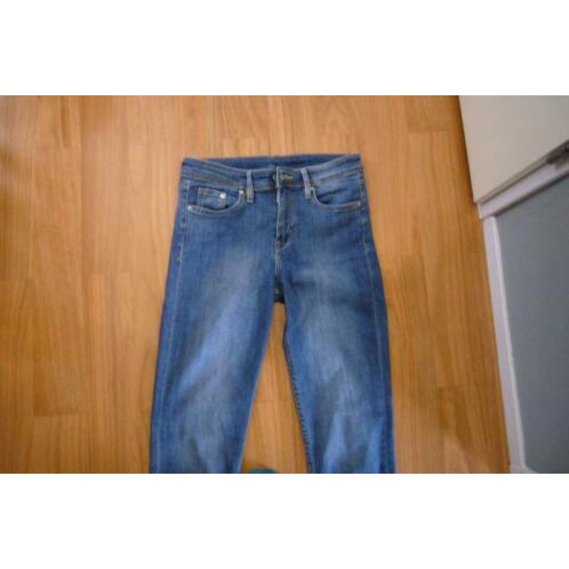Jeans skinny regular waist maat 26/34 van de H&M