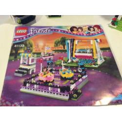Lego Friends botsauto s pretpark