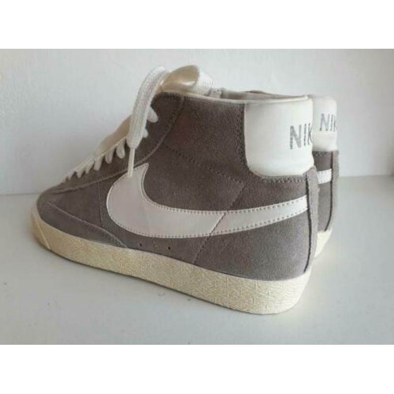 Nike blazer mid premium grey maat 40 sneakers