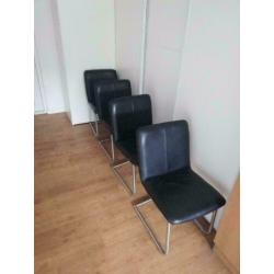 4 leren eetkamerstoelen
