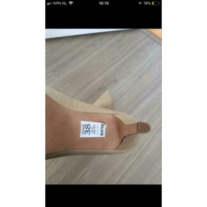 ANNA leren pumps mt 38 beige nieuw