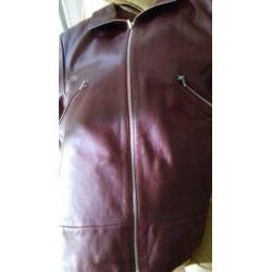 Nieuw!. Lederen bordeaux rode blazerjas mt 38