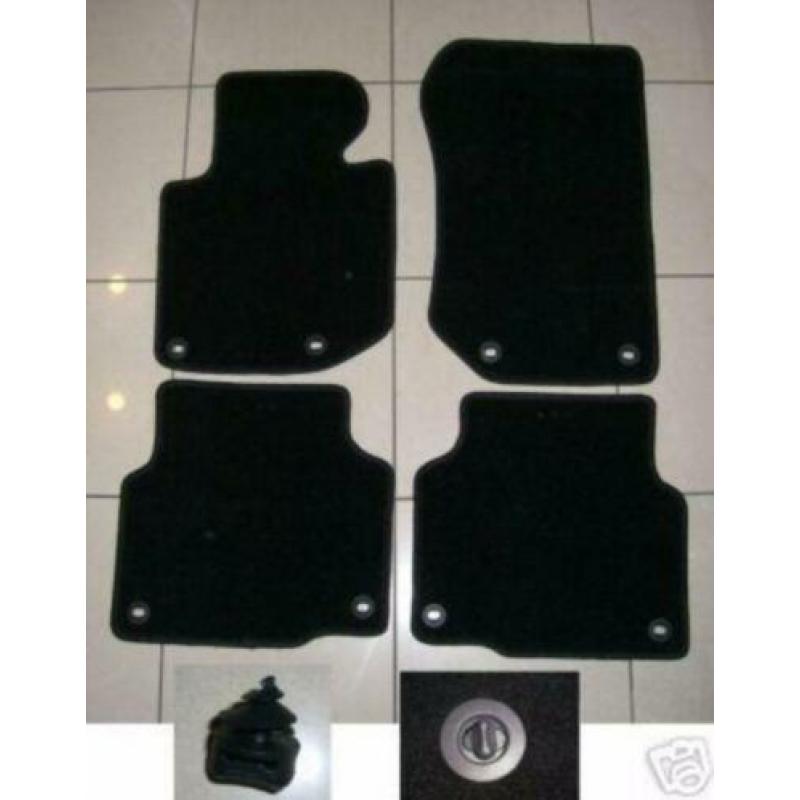 4 delige set matten zwart BMw 5 serie E60-F10-F11-E39