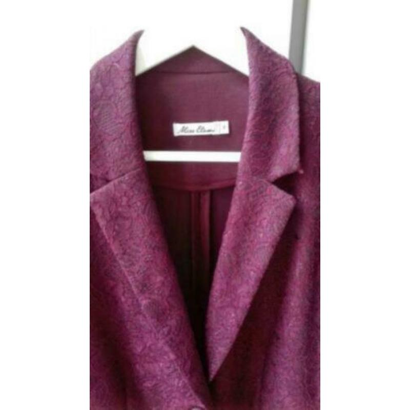 Colbert, blazer van rekbaar damast in rood, maat 40