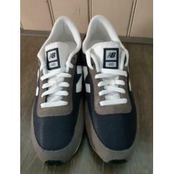 Gloednieuwe New Balance sneakers, maat 44