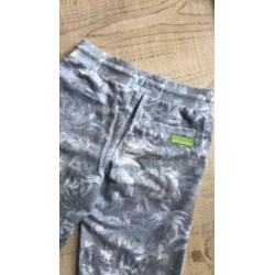 Als NIEUW: STOERE jogshort van VINGINO mt 10-140