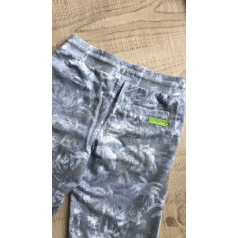 Als NIEUW: STOERE jogshort van VINGINO mt 10-140
