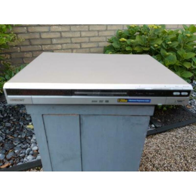 Sony dvd speler recorder en Sony receiver