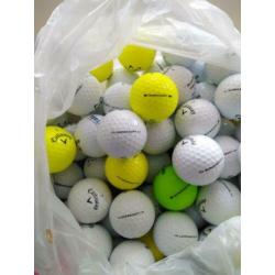 100 callaway supersoft / chrome soft AAA golfballen 65 euro!