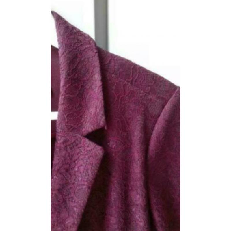 Colbert, blazer van rekbaar damast in rood, maat 40