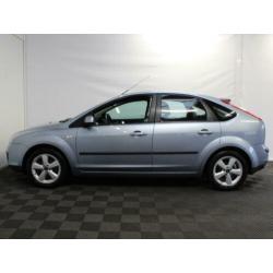 Ford Focus 1.6-16V Futura 5drs AIRCO LMV CRUISE TRH VRVERW
