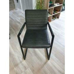 3 Eetkamer stoelen antraciet.
