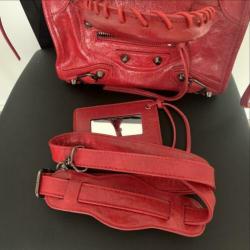 Balenciaga look a like city bag