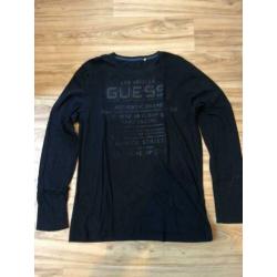 5 shirts + hoodie maat L