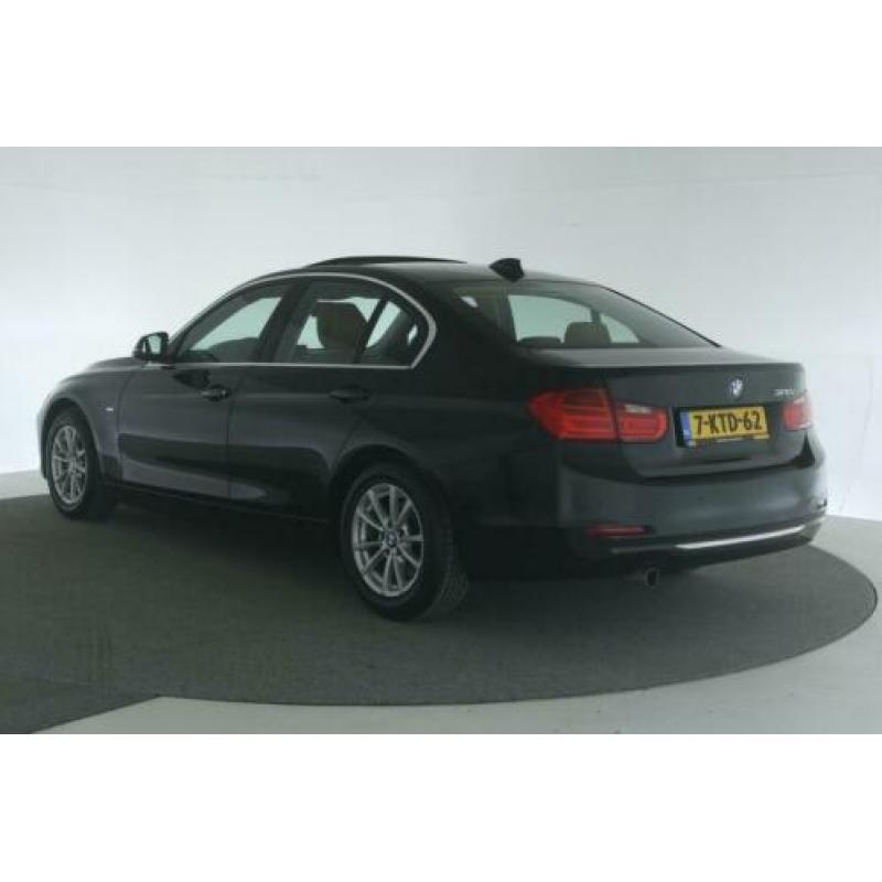 BMW 3 Serie 320i EDE High Executive [ Navi Leder Schuifdak ]