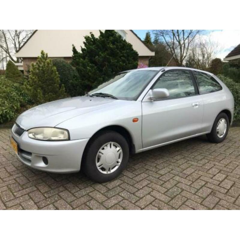 Mitsubishi Colt - 1.3 GLXi SE AIRCO, jubileum uitvoering