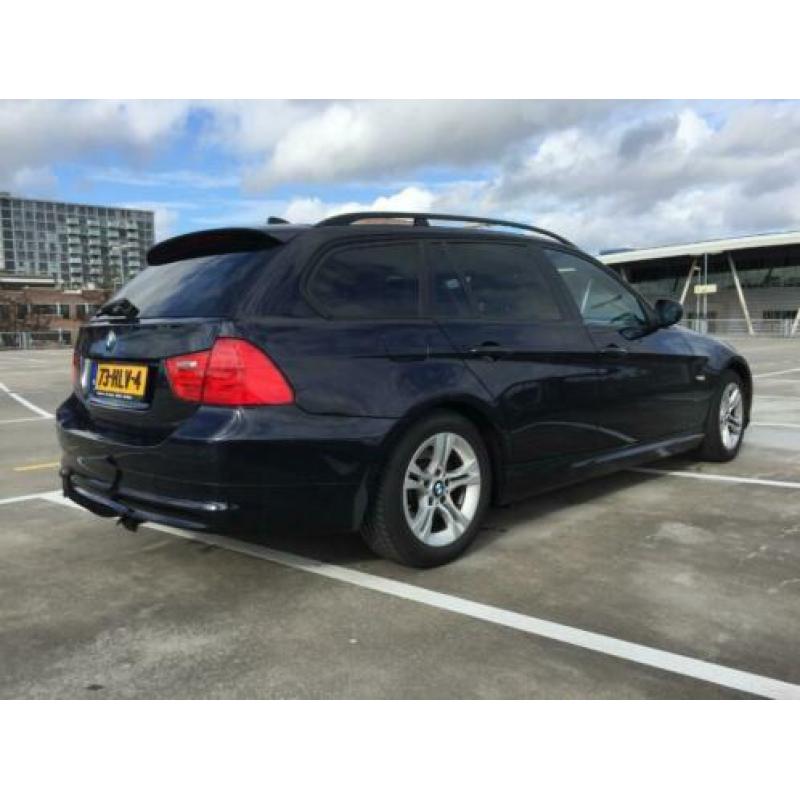 BMW 320i Touring Businessline Facelift - nwe distri ketting!