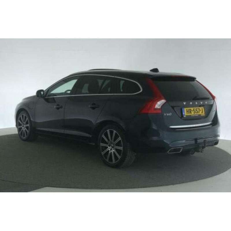 Volvo V60 D6 AWD HYBRID R-design Aut. [Schuifdak Leder] Ex B