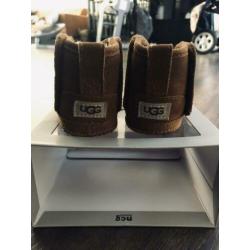 UGG Neumel baby 0-6mnd maat XS
