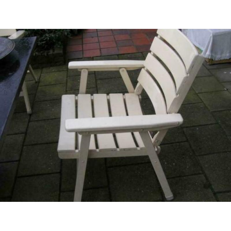 Te koop 4 Herlag terrasstoelen igst. wit