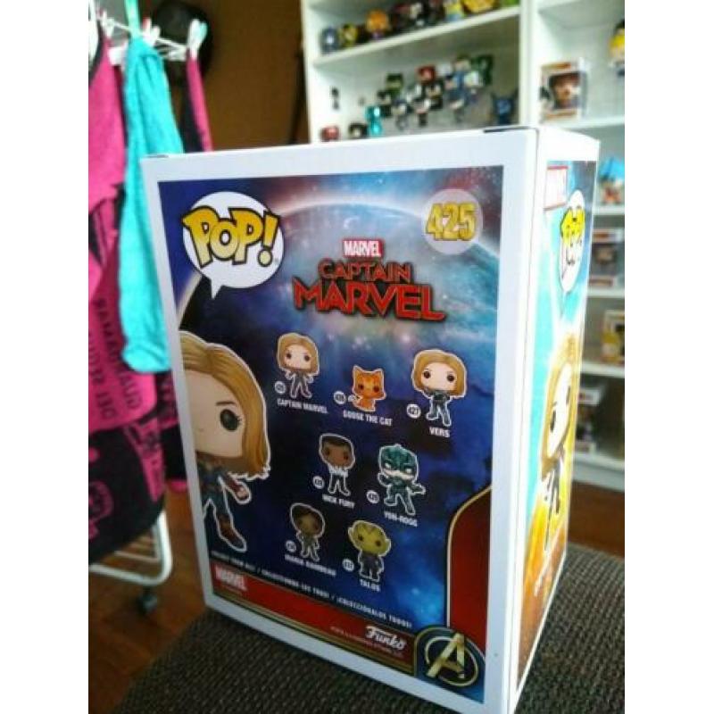 Funko pop captain Marvel chase