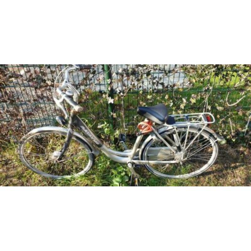 Batavus damesfiets 53 inch