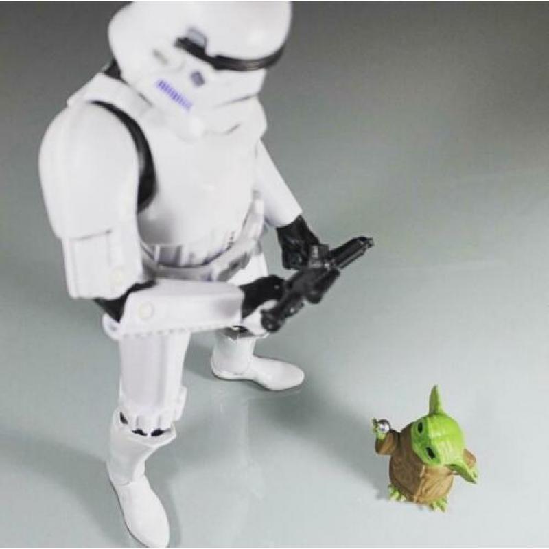 Baby Yoda with ball - Star Wars 6" Black Series compatible