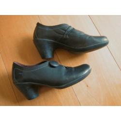 Zeer mooie zwart leren comfortschoen CAMPER 37-F snazzeys