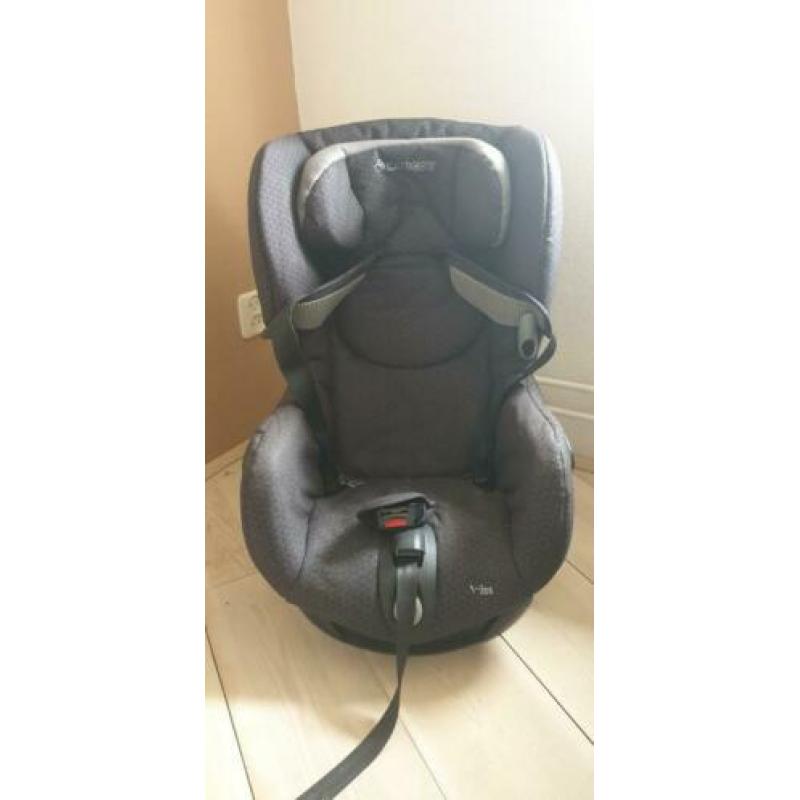 Maxi-cosi axiss autostoel