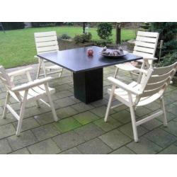 Te koop 4 Herlag terrasstoelen igst. wit