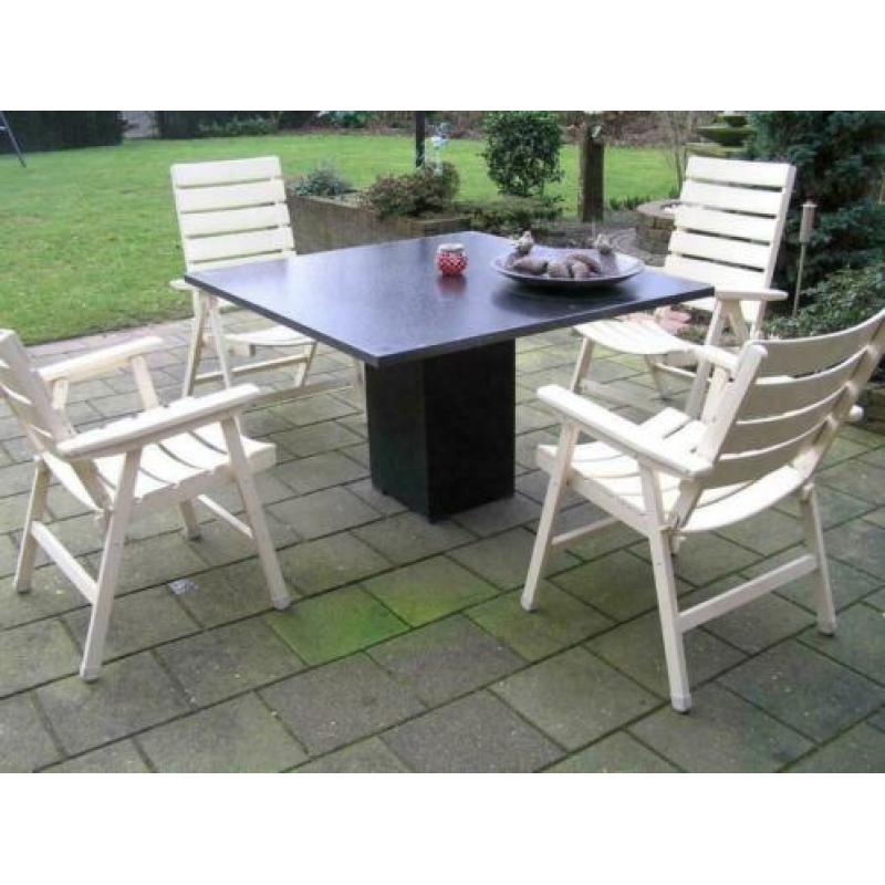 Te koop 4 Herlag terrasstoelen igst. wit