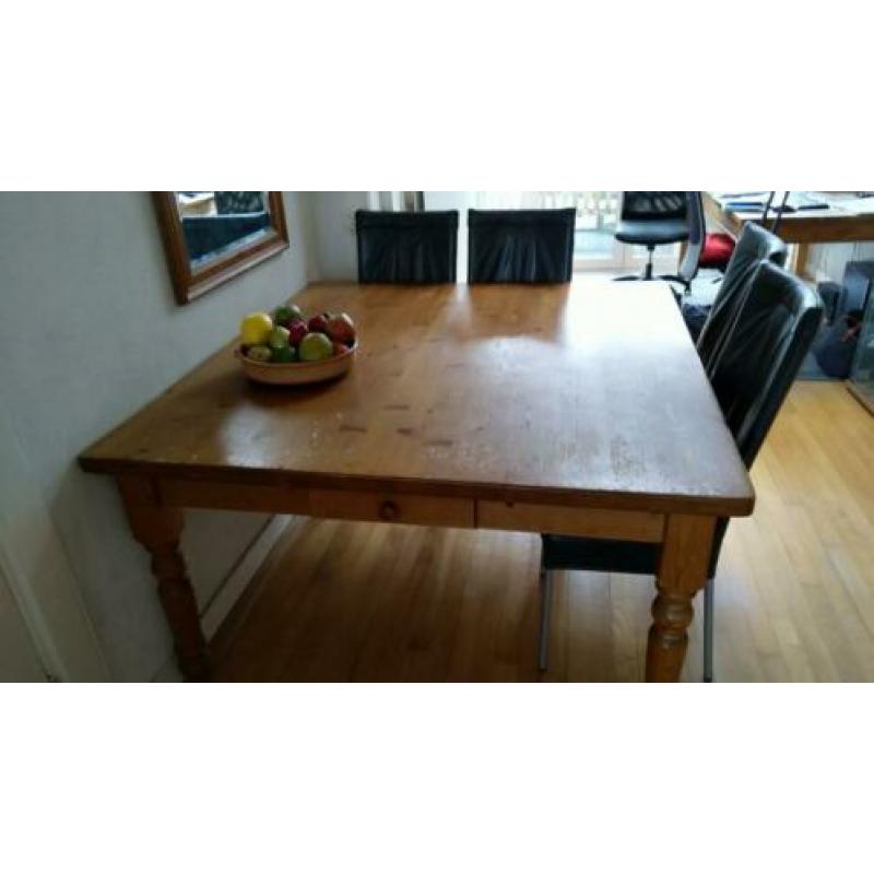 Grenen tafel 140x150