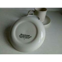Servies delen. Midwinter Stonehenge plain. Wedgwood. England