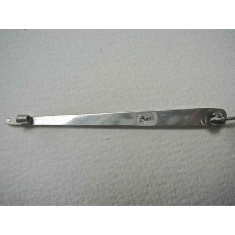 Zilveren oude antieke Broche lang fantasie model 800 zilver