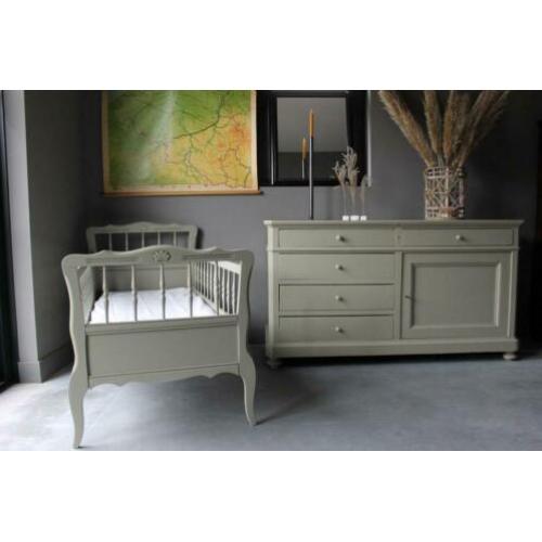 Prachtige commode en ledikant / brocante / vintage