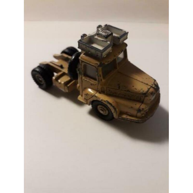 Dinky Toys nr 893 Tracteur Unic Saharien