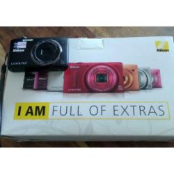Camera Coolpix S3500